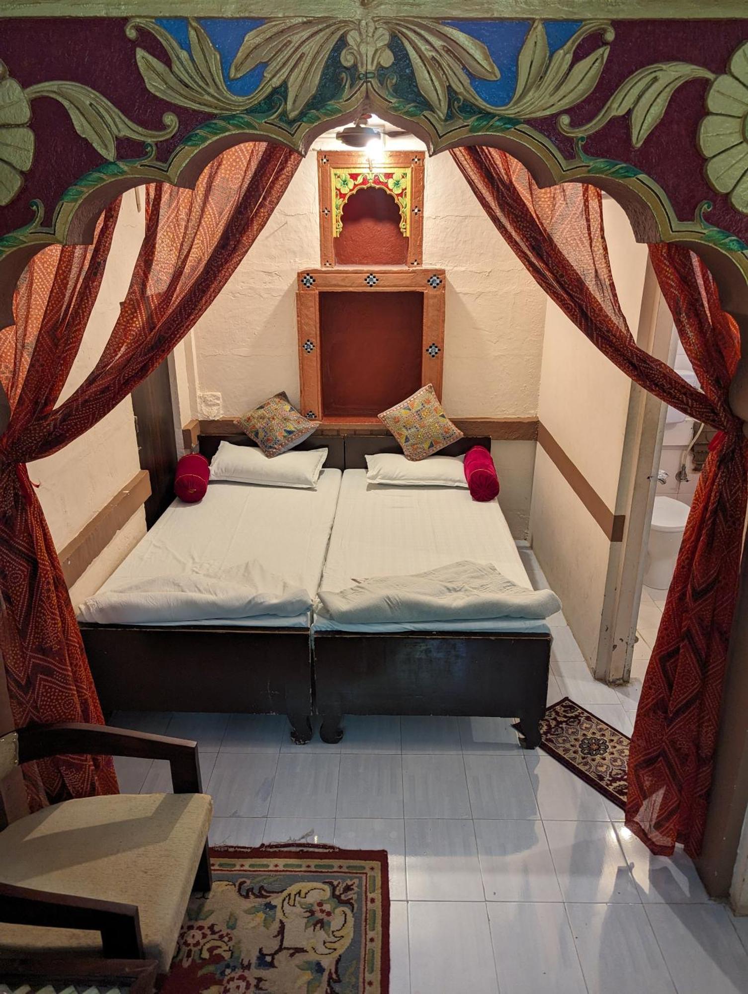 Sadar Haveli Heritage จ๊อดปูร์ ภายนอก รูปภาพ